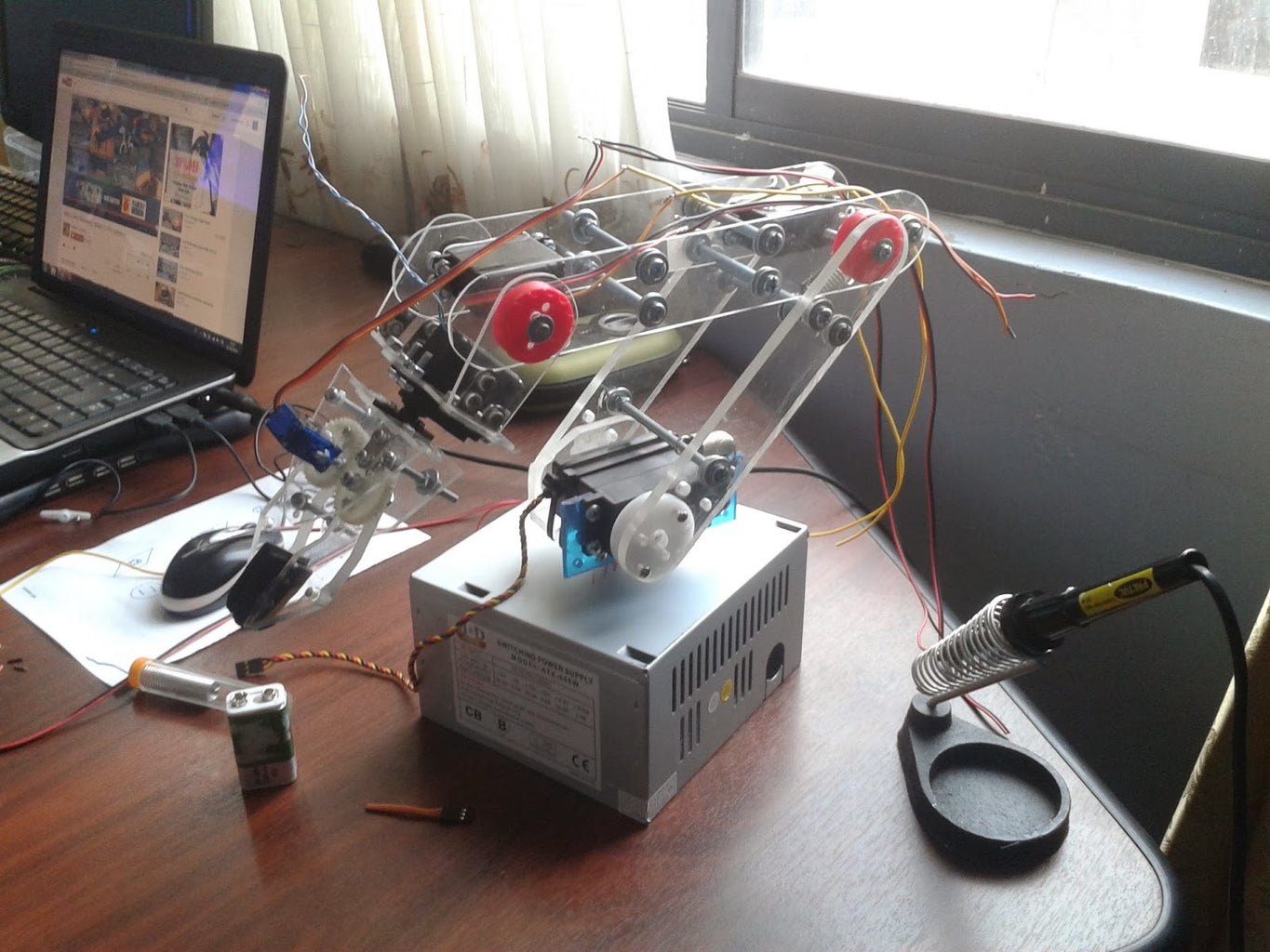 ROBOTIC ARM Arduino Controlled : 8 Steps Circuit Diagram