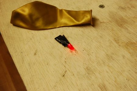 Flyies, a Flying LED Throwie Mod
