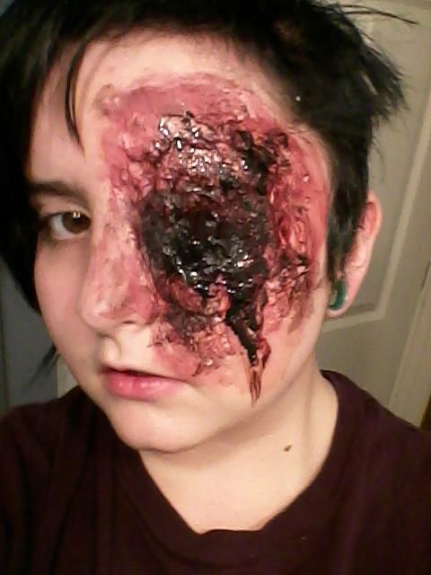FX Makeup Bloody Eye