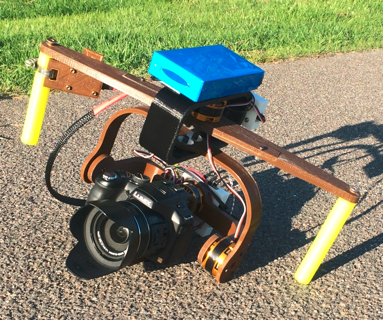 OpenSAM 3D Printed Camera Stabilizer Steadicam Gimbal