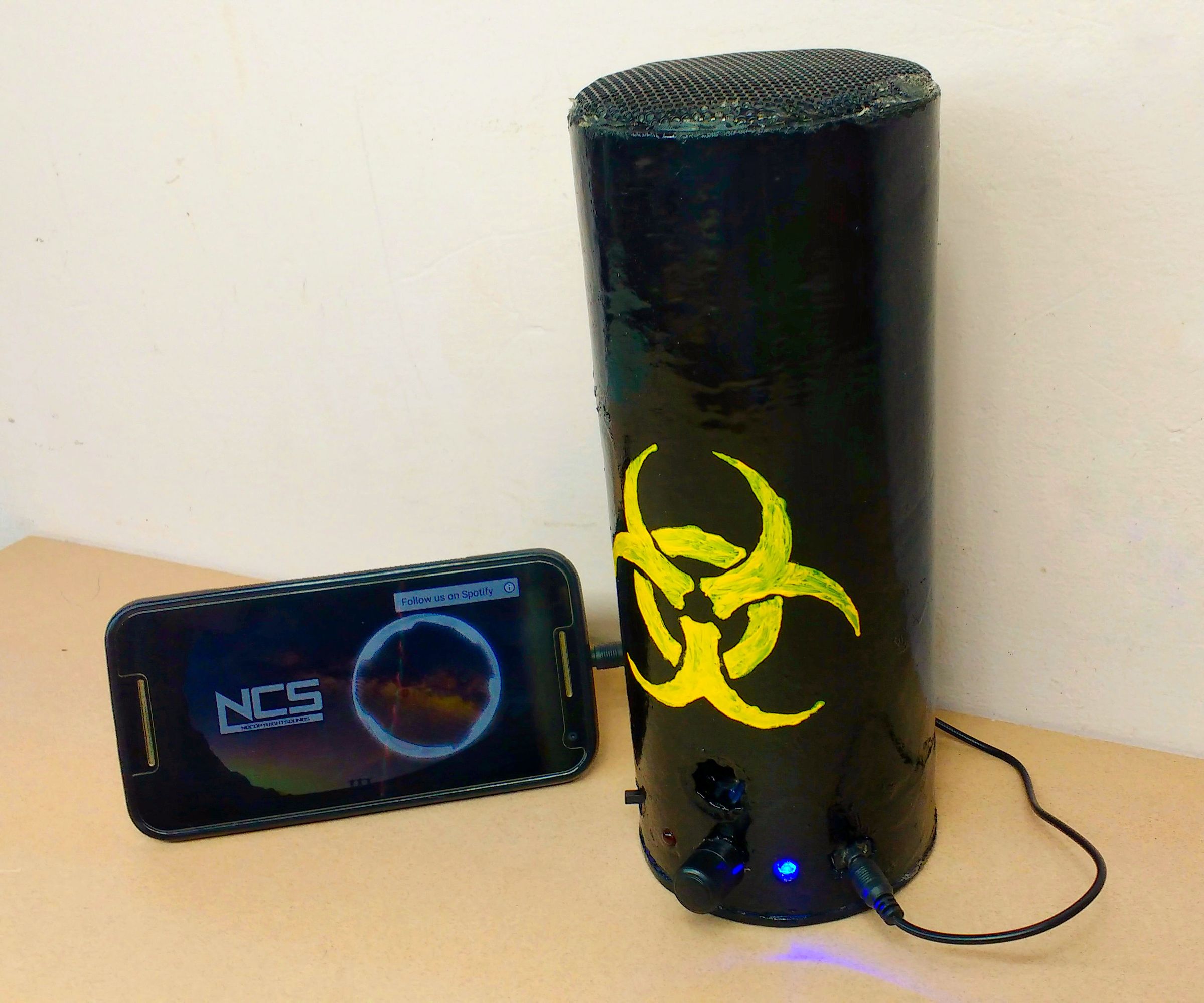 How to Make a Portable Speaker From Old Recycled Parts+ Bluetooth Feature on Any Speaker