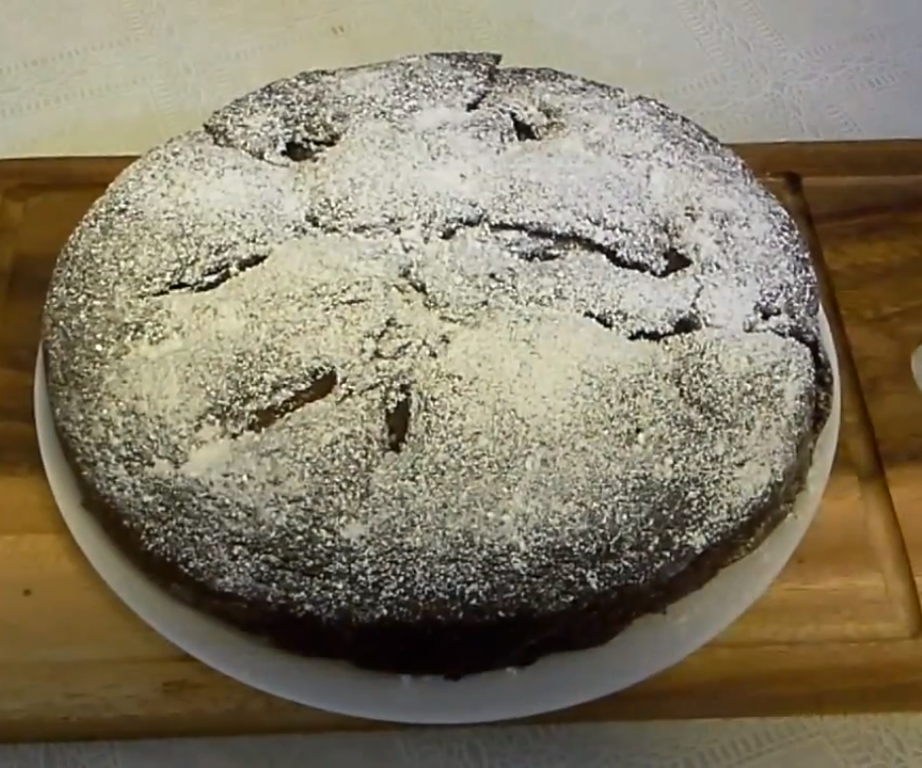 Chocolate Pear Cake