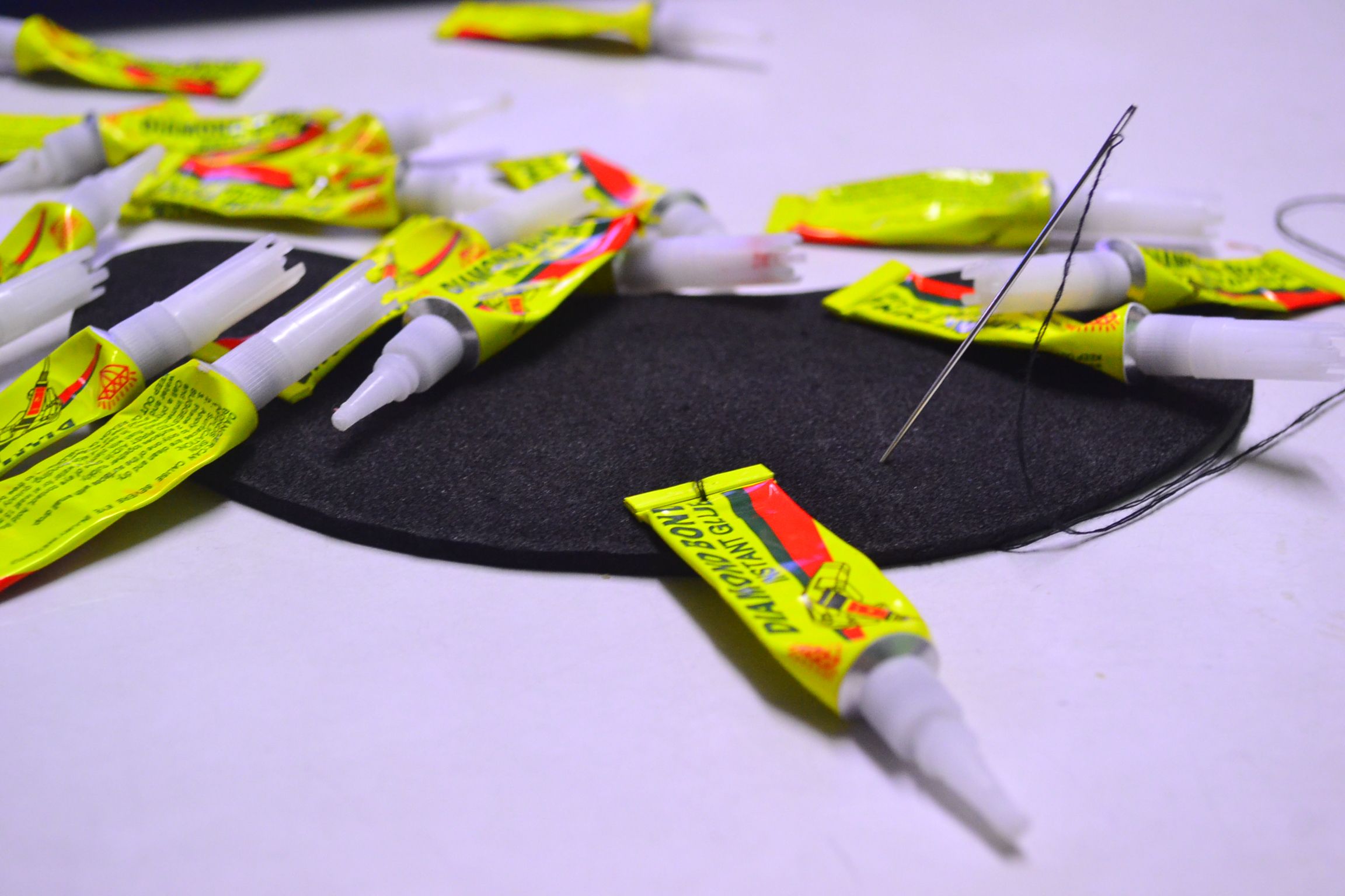 Super Glue Necklace Instructables