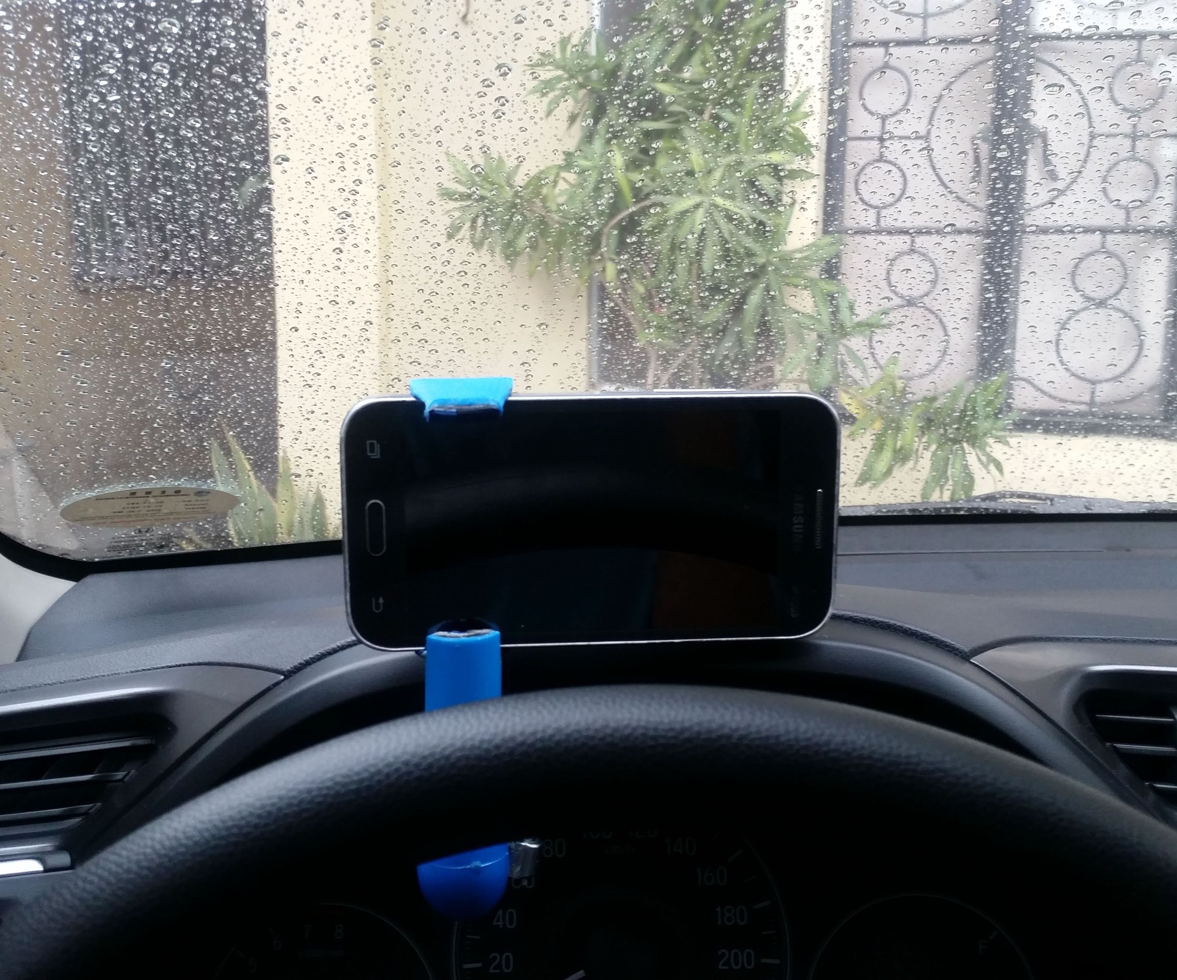 Car Phone Mount Using PVC