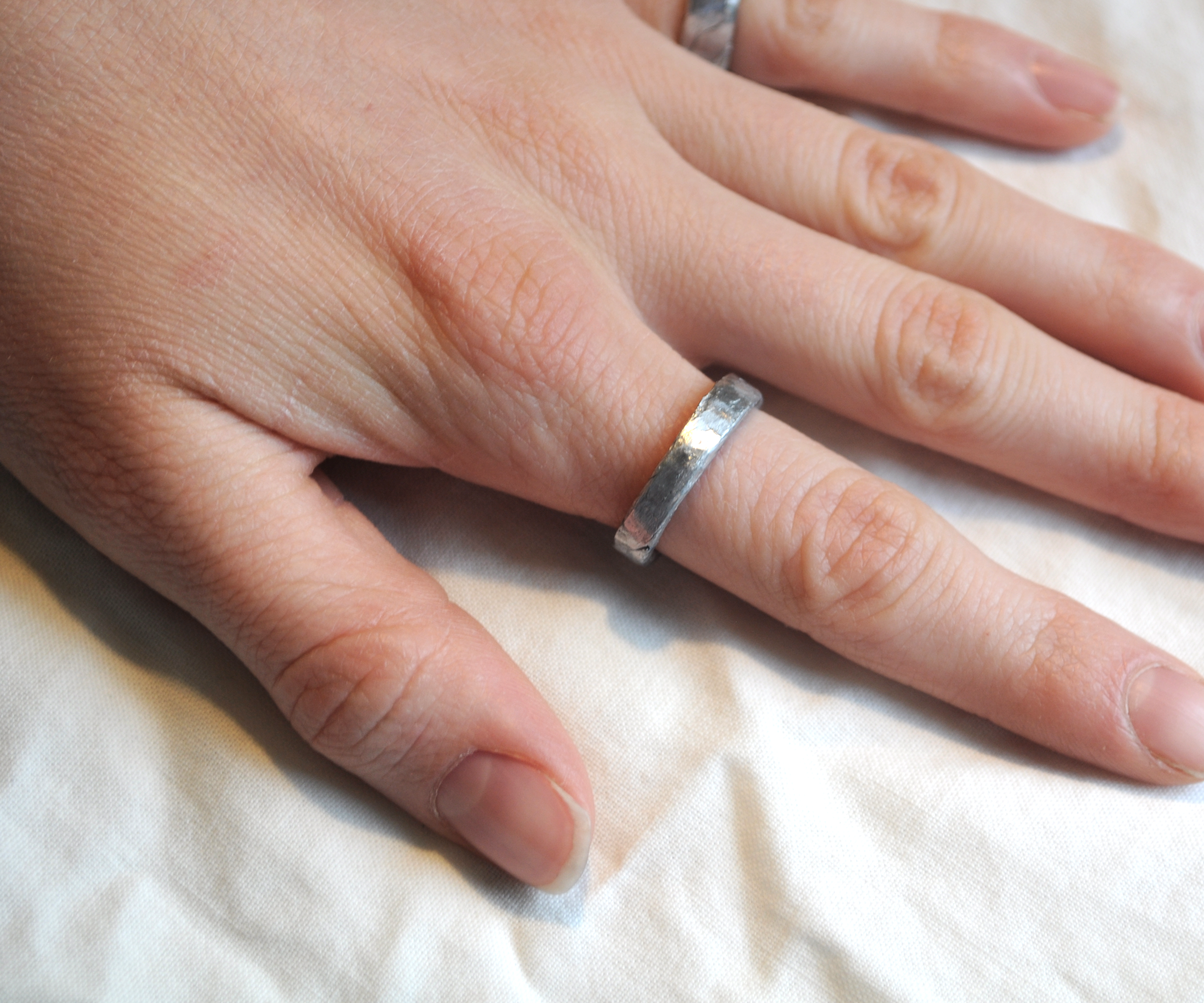 Hammered Aluminum Foil Rings