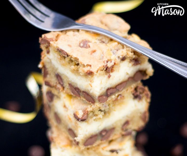 How to Make Amazing Choc Chip Cookie Cheesecake Bars