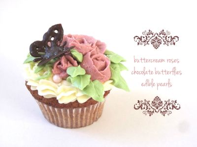 The Finished Cupcakes (3 Variations)