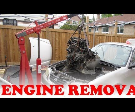 How to Remove a Car Engine