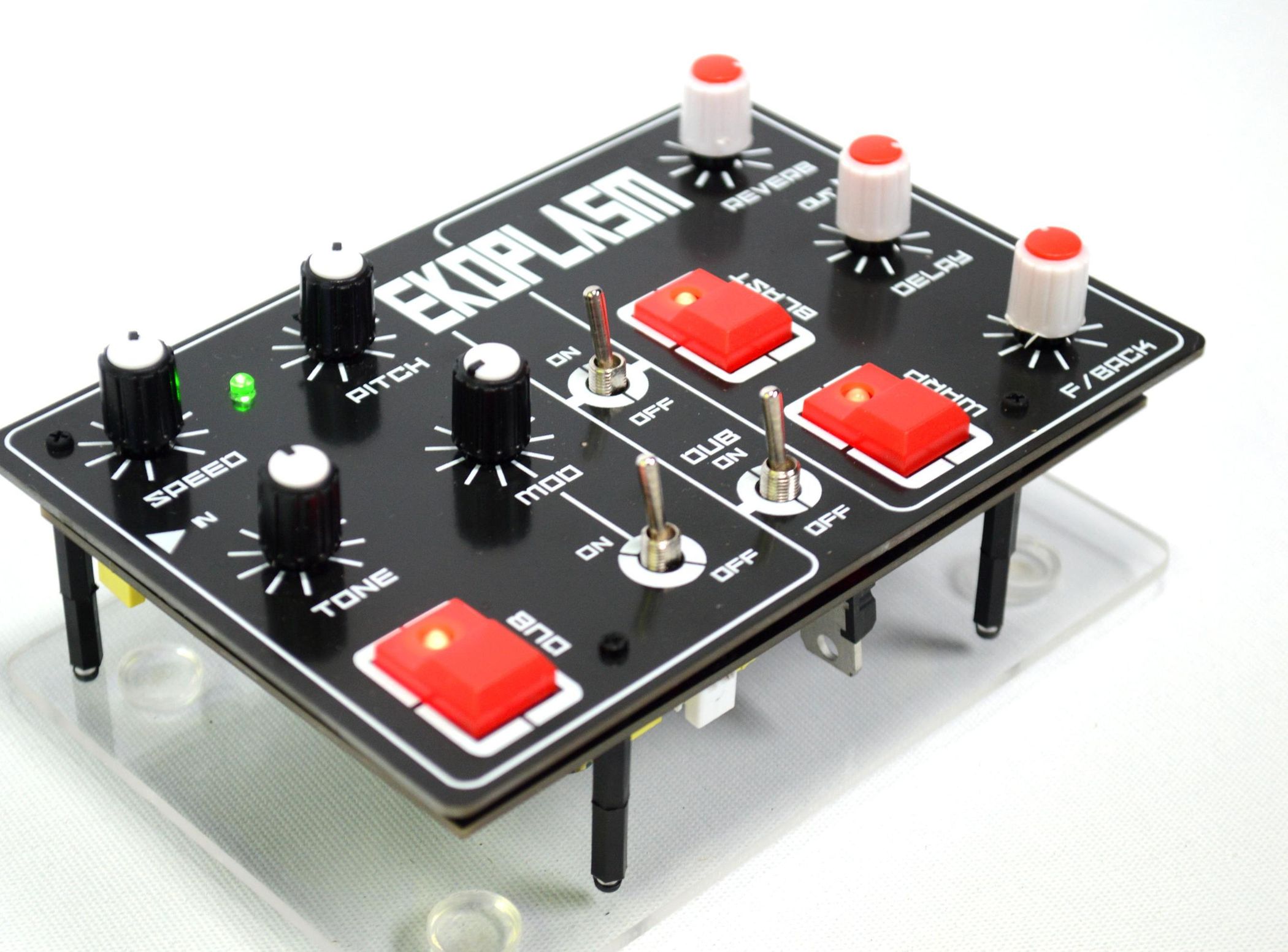 Dub Siren & Delay/Reverb 2 in 1 Synth Little Synths With BIG Sounds 3 8 Steps (with