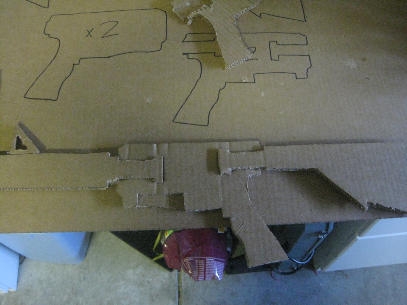 Cardboard Assault Rifle! : 5 Steps - Instructables