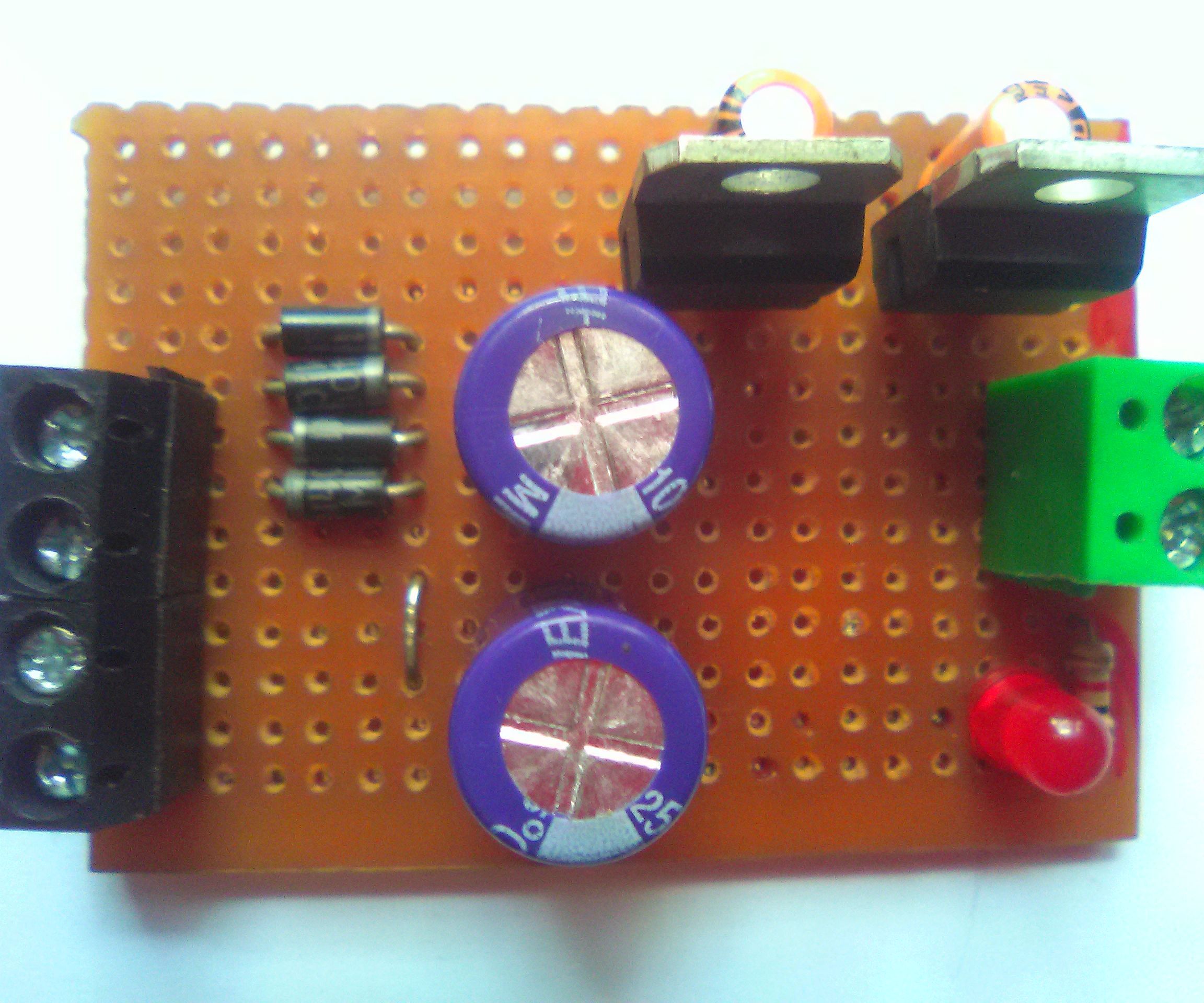 +5V and -5V Dual Regulated Power Supply