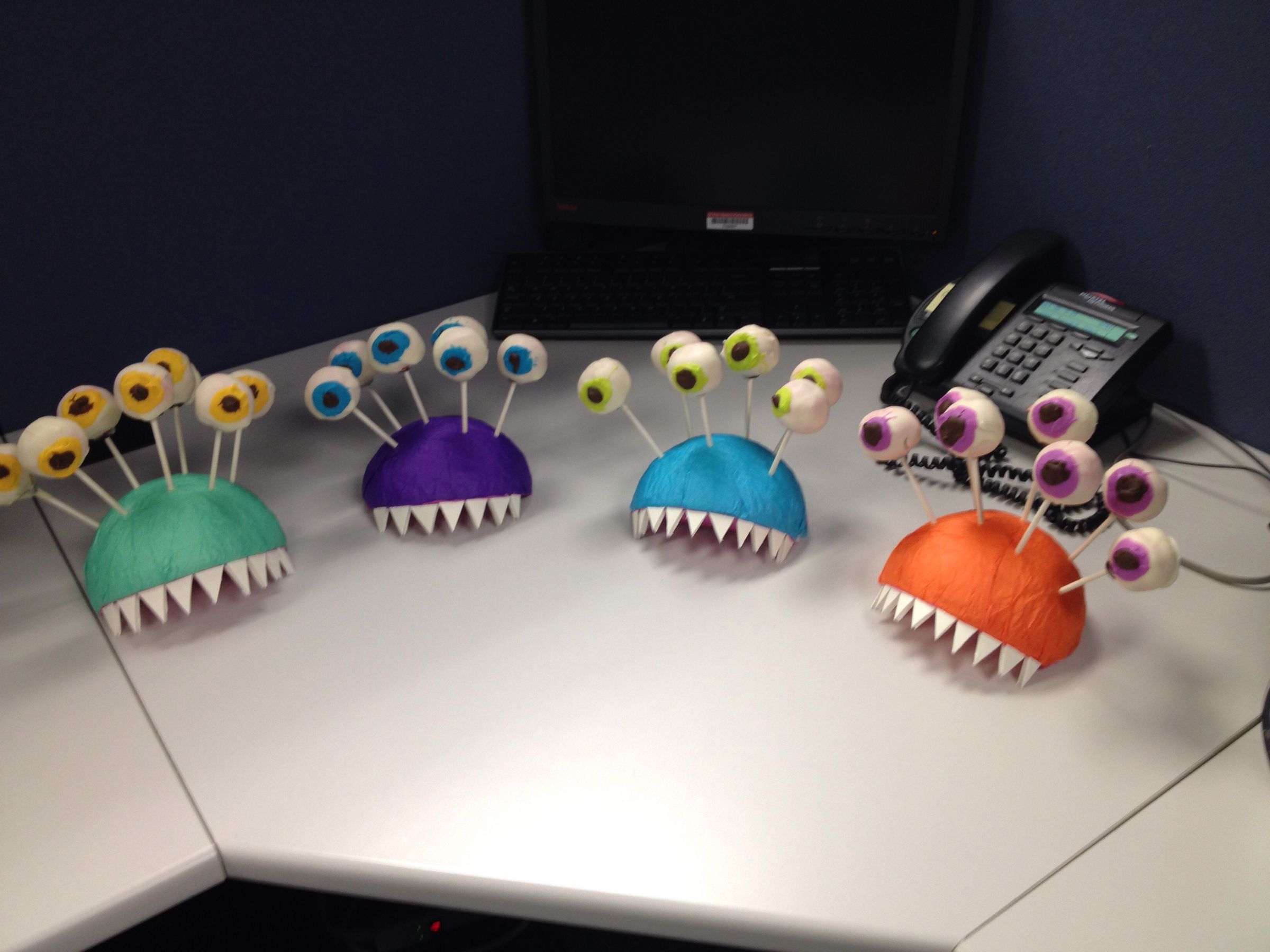 Cake Pop Monster Heads