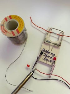 SOLDERING THIRD HAND