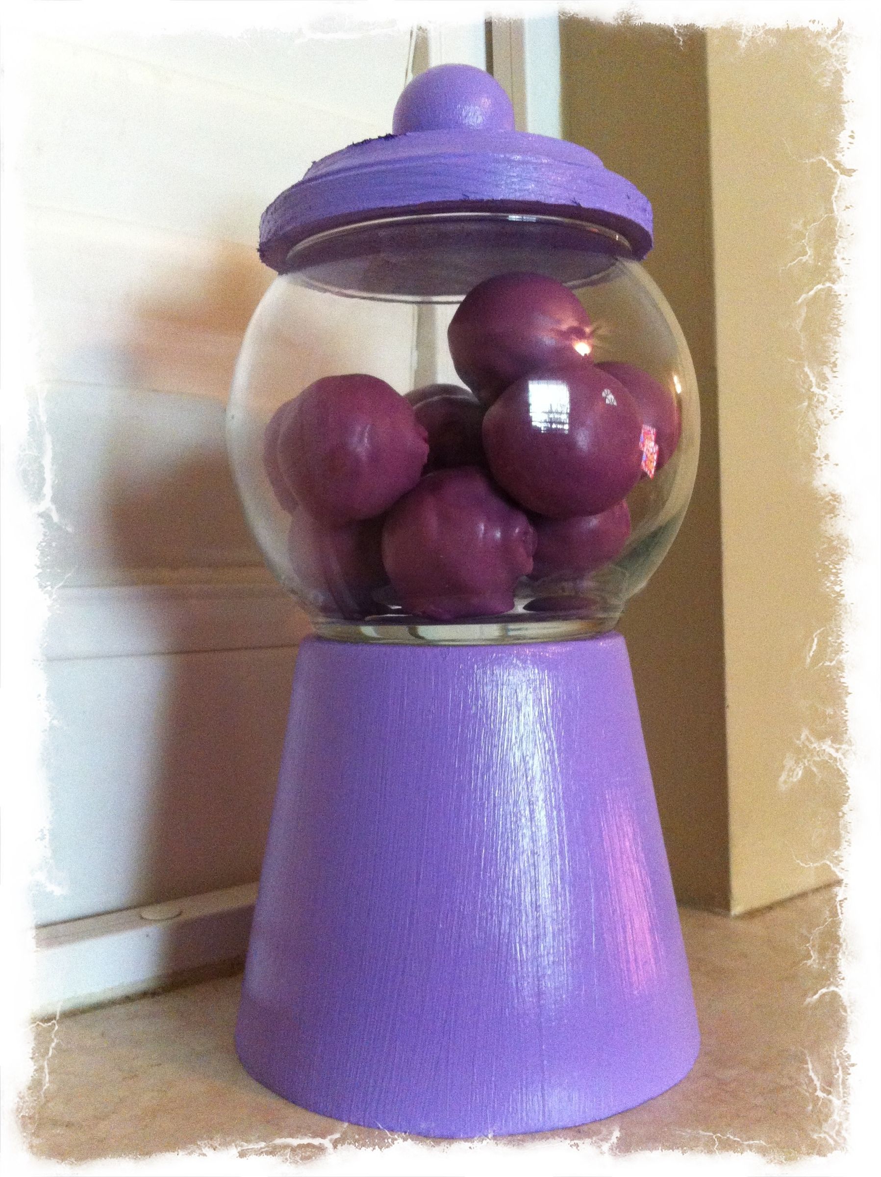 Bubble Gum Cake Pops With Bubble Gum Candy Bowl
