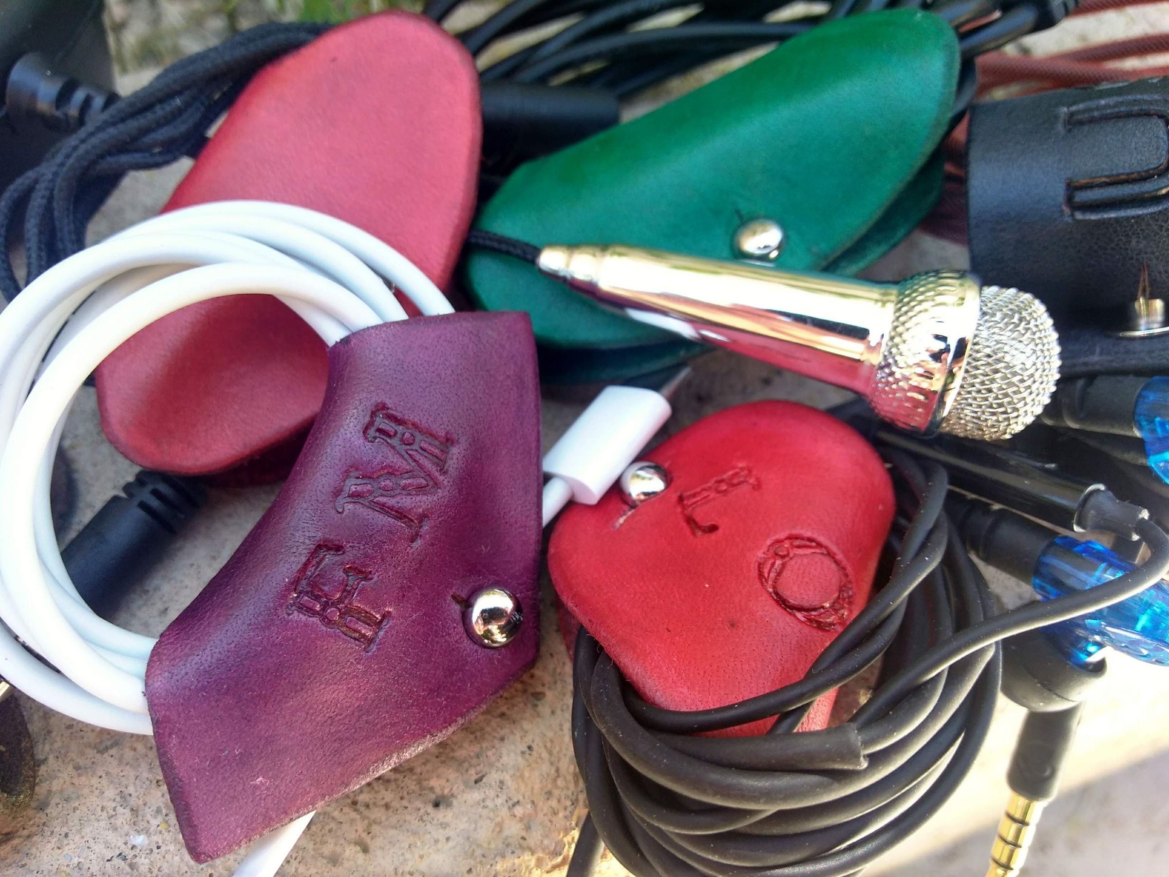 Personalized Leather CordKeepers 11 Steps (with Pictures