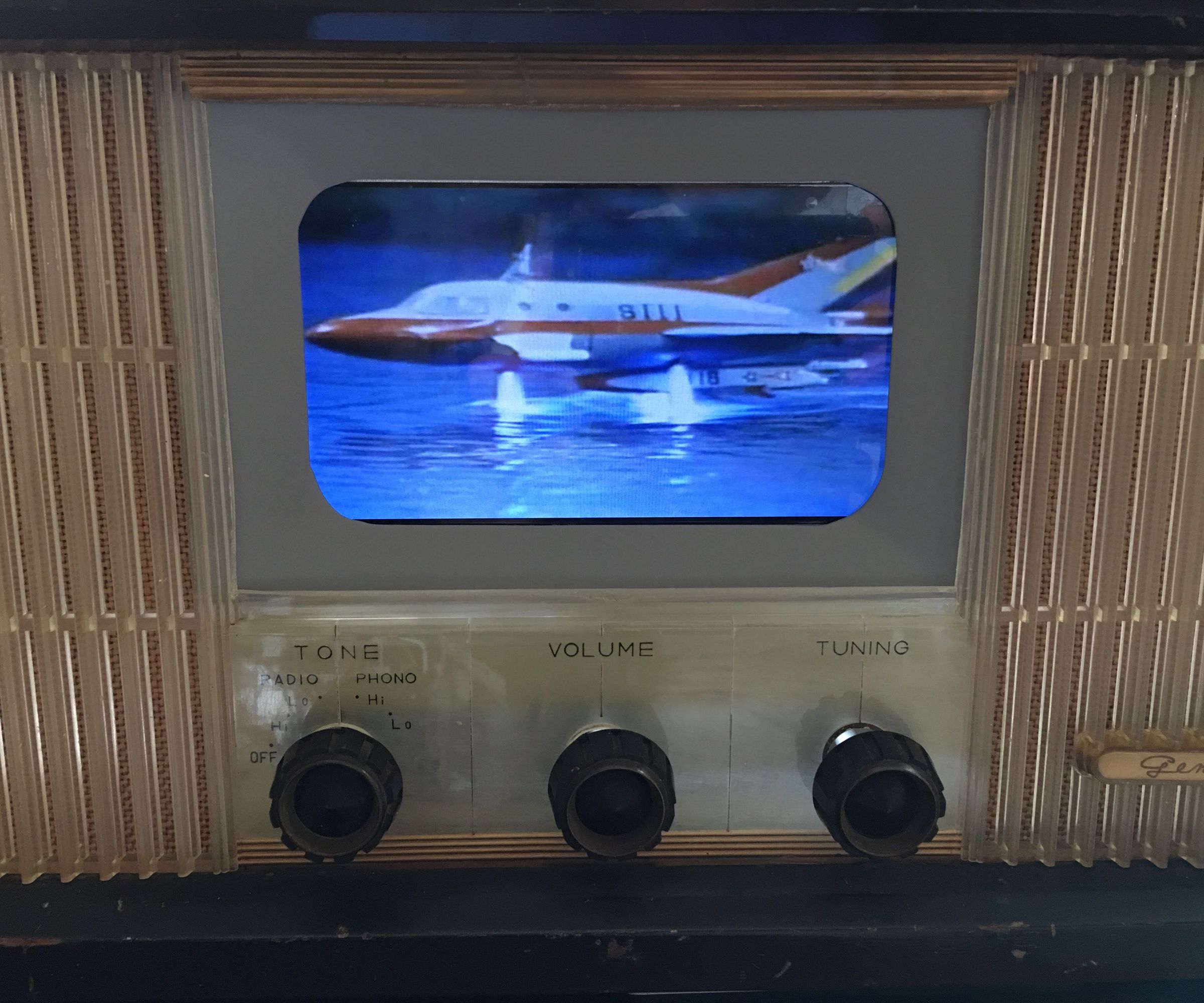RetroFuture Vacuum Tube Multimedia Player - Bluetooth tube radio project #7