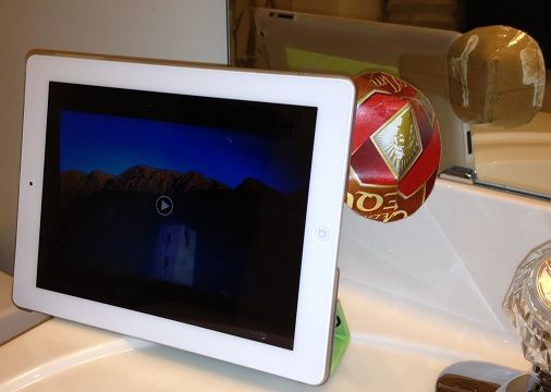 iPad2 Speaker Buddy
