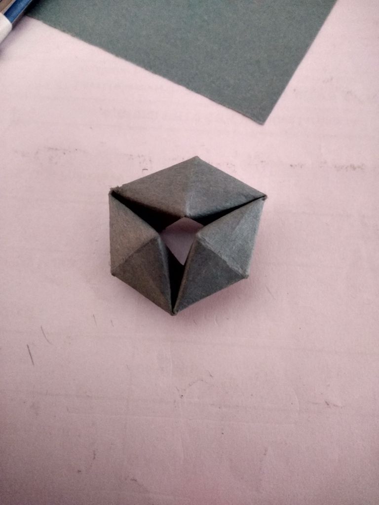How to Fold an Origami Flexagon : 8 Steps (with Pictures ...