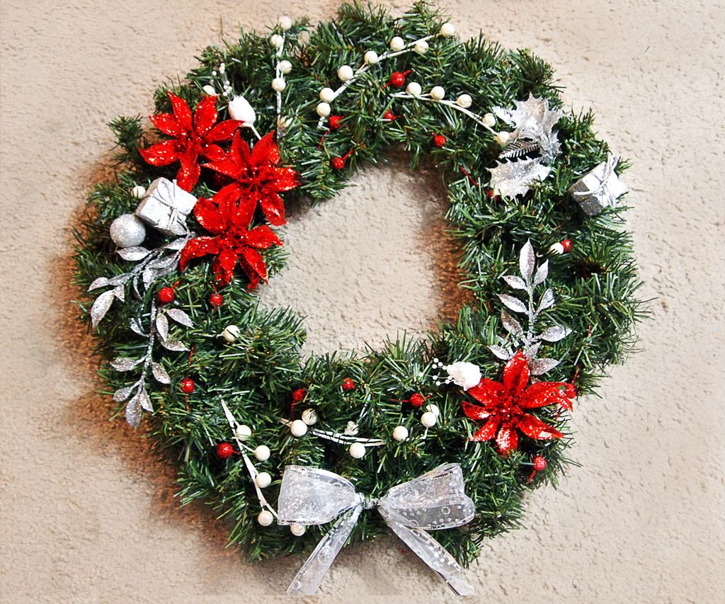DIY Holiday Wreath