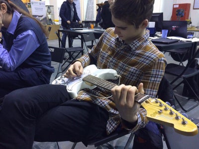GUITAR AUTOTUNE