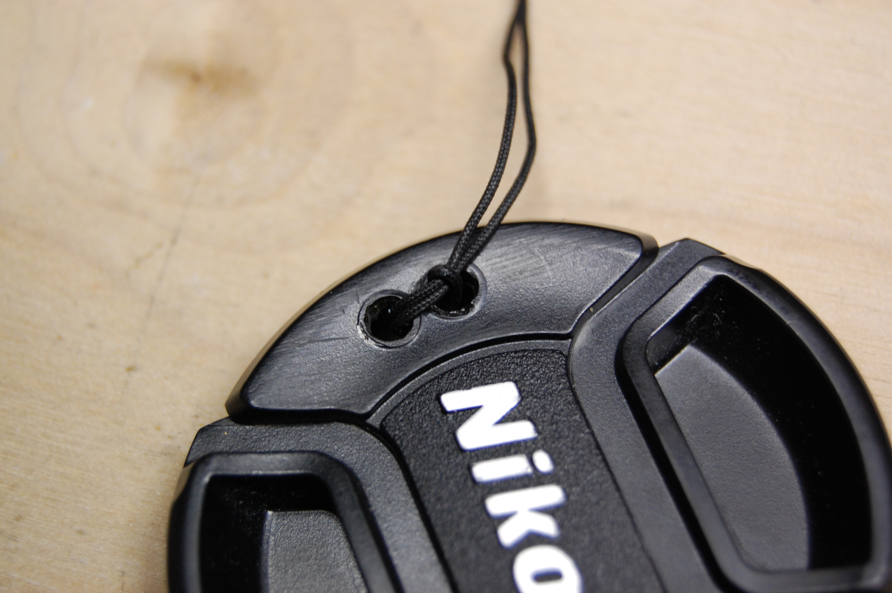 Lens Cap Lanyard 4 Steps Instructables