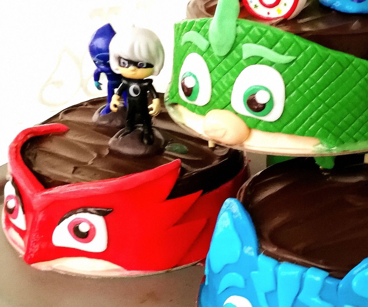 PJ Masks Fondant Cake Remix