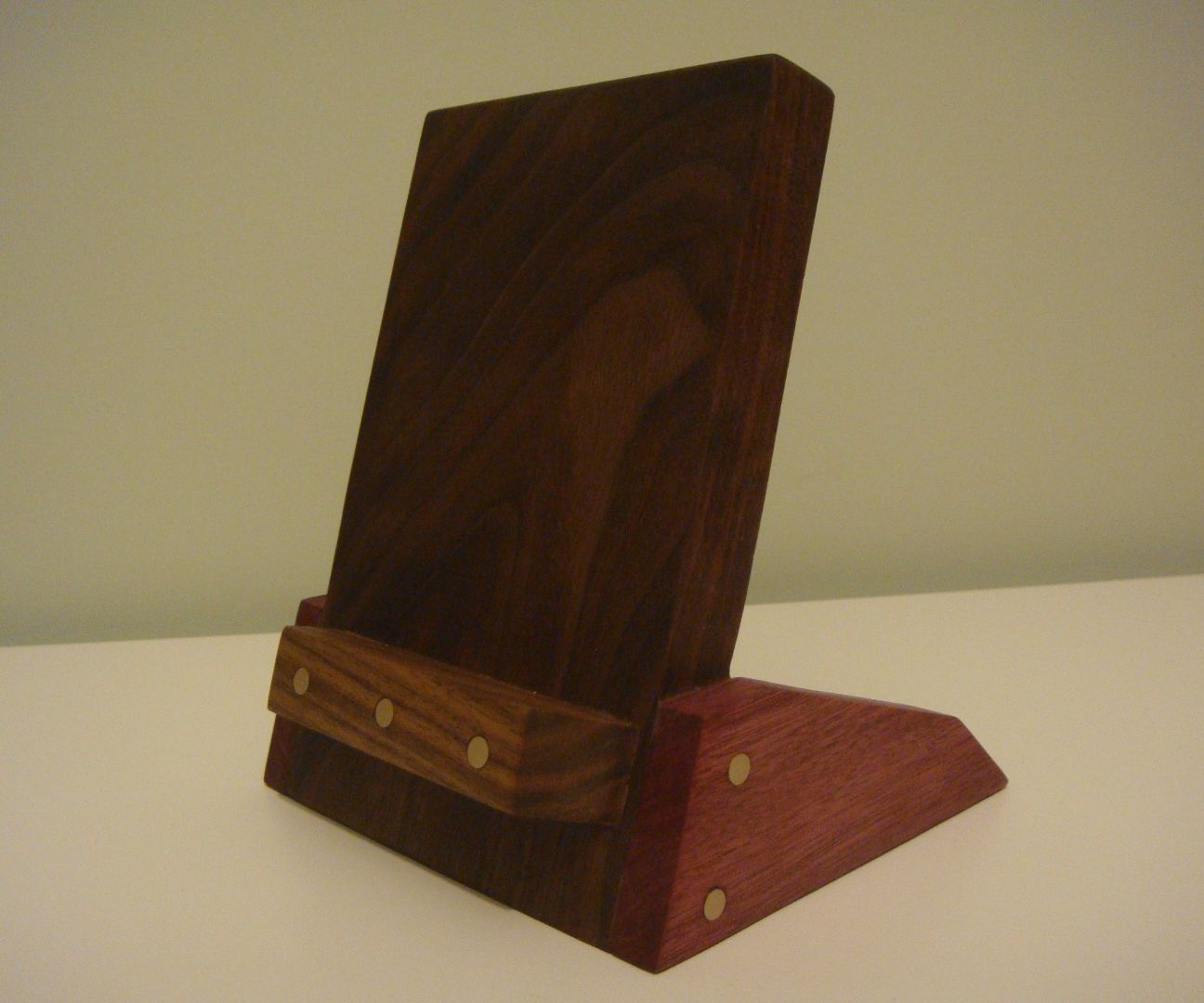 Brass Dowel Tablet Stand (3 Materials)