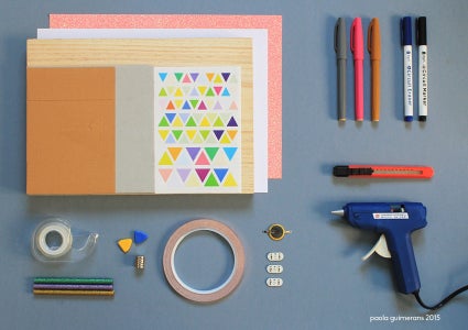 DRAWING WITH CONDUCTIVE INK