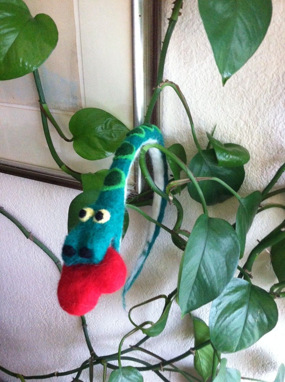 Valentines Day Love Boa