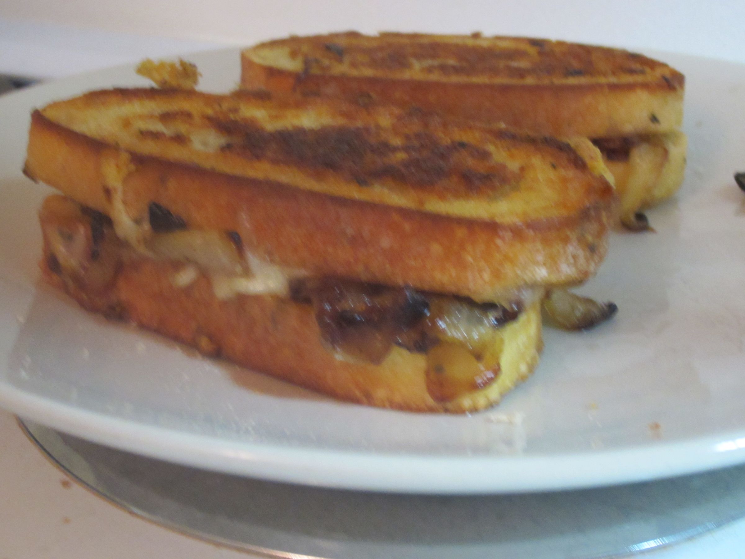 Mind Blowing Grilled Cheese With Sauteed Onions