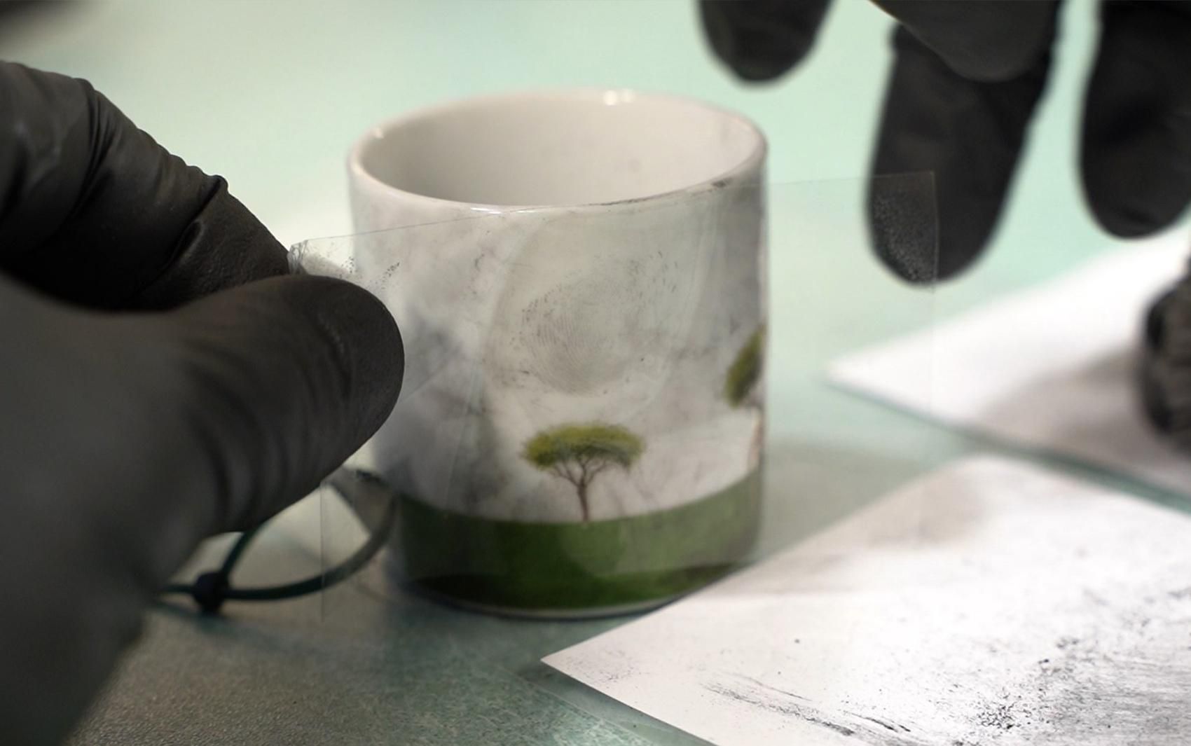 How to Lift Fingerprints Cyanoacrylate (Super Glue) Fuming 6 Steps