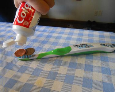 Toothpaste Tube Change Purse : 6 Steps (with Pictures) - Instructables