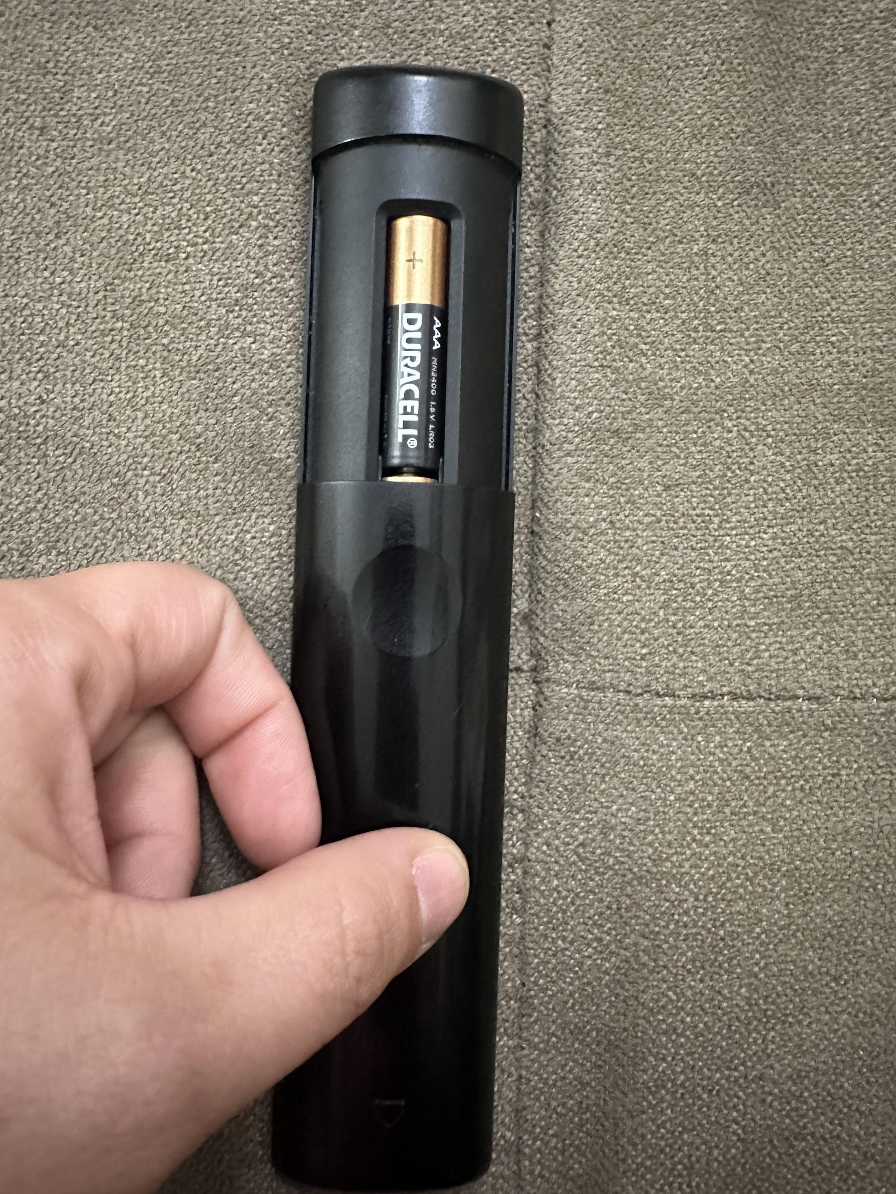 Sowell_Changing Amazon Fire Stick Remote Batteries 8 Steps