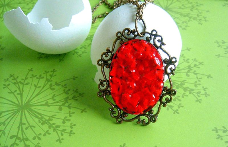 Bead Jewelry Patterns- an Ornate Egg Shell Craft