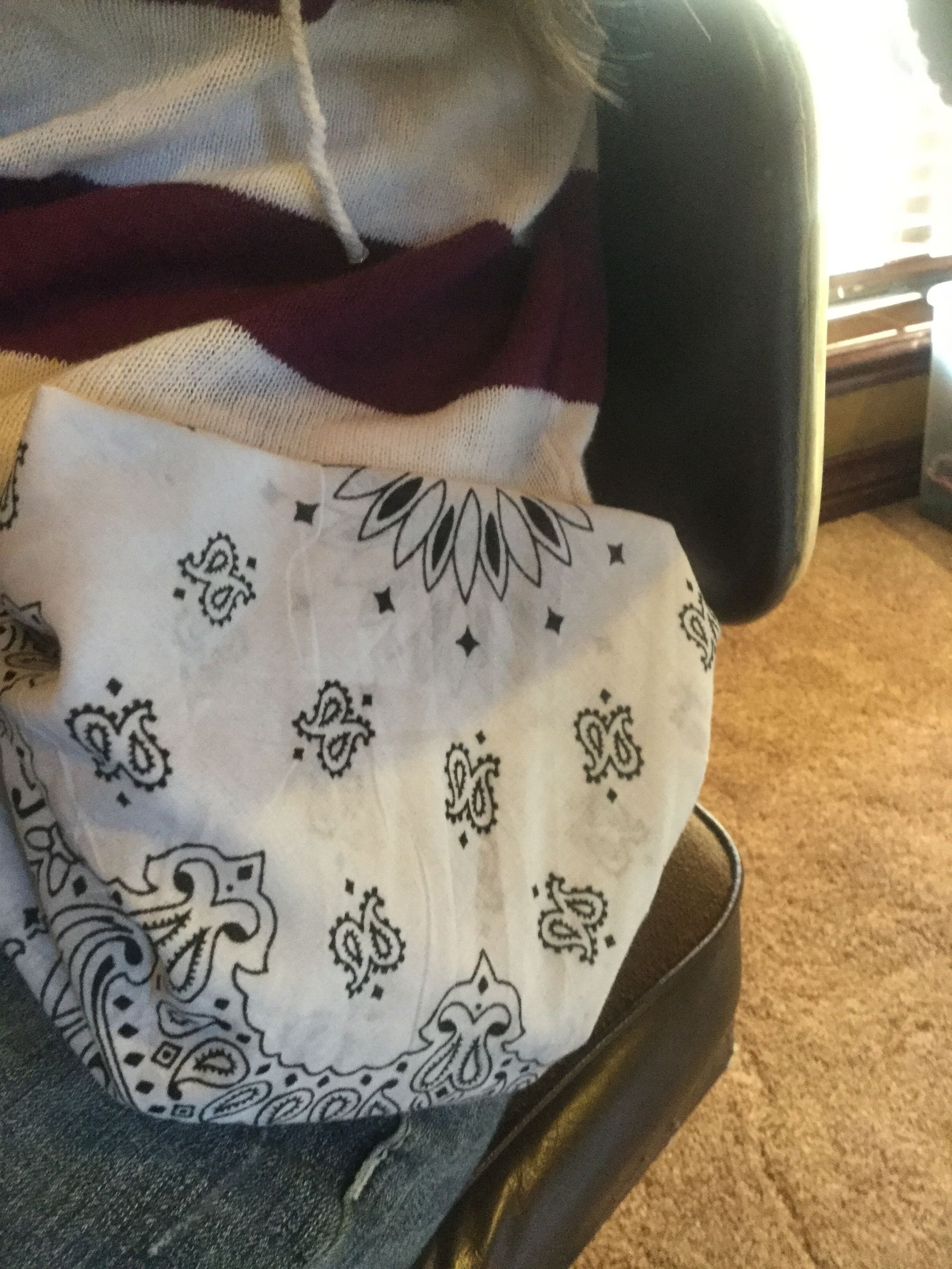 Makeshift Pocket With Bandanna 7 Steps Instructables