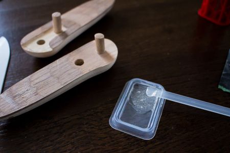 Glue It Well
