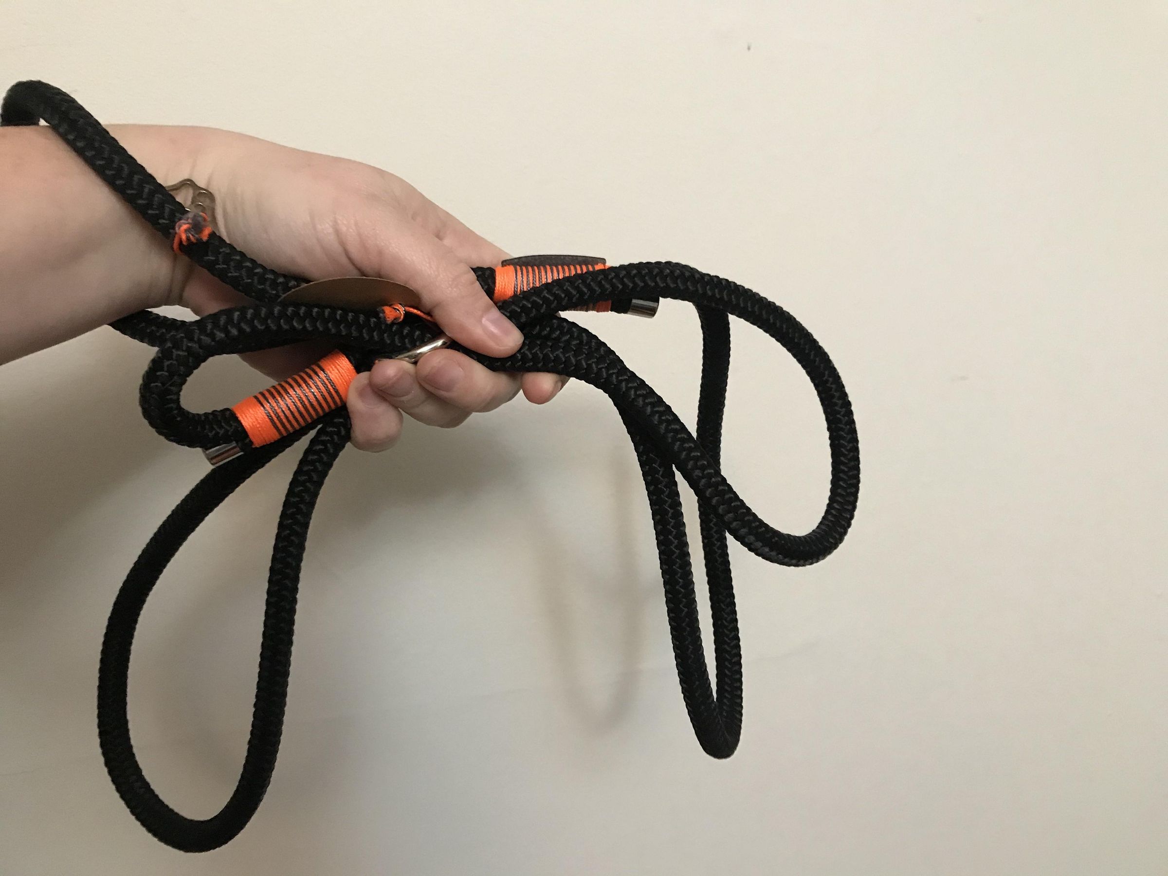 Quickly Shorten a Dog Leash 4 Steps Instructables