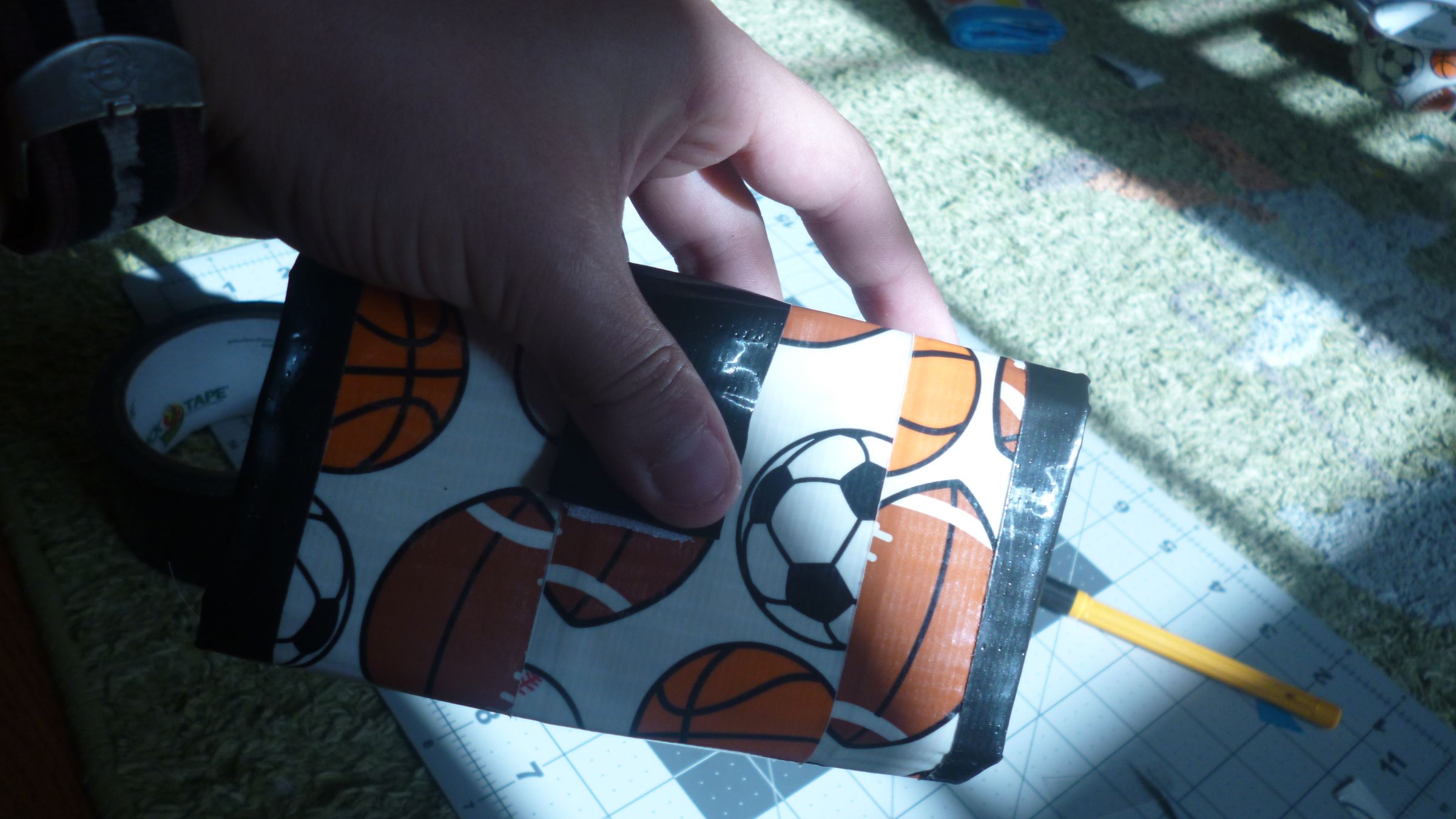 How to Make Tri-fold Duct Tape Wallet