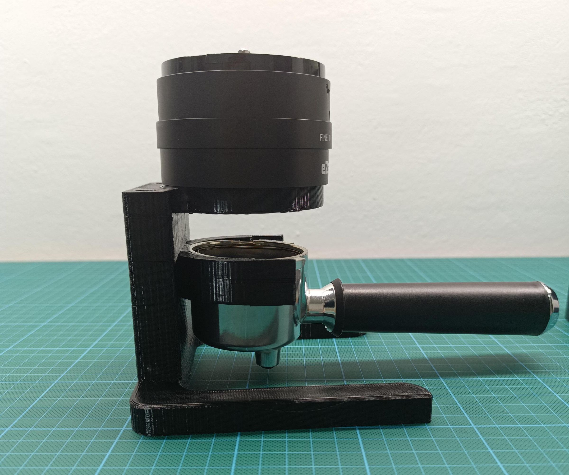 Coffee Grinder Stand for Delonghi Dedica EC680 or EC685 51mm Portafilter