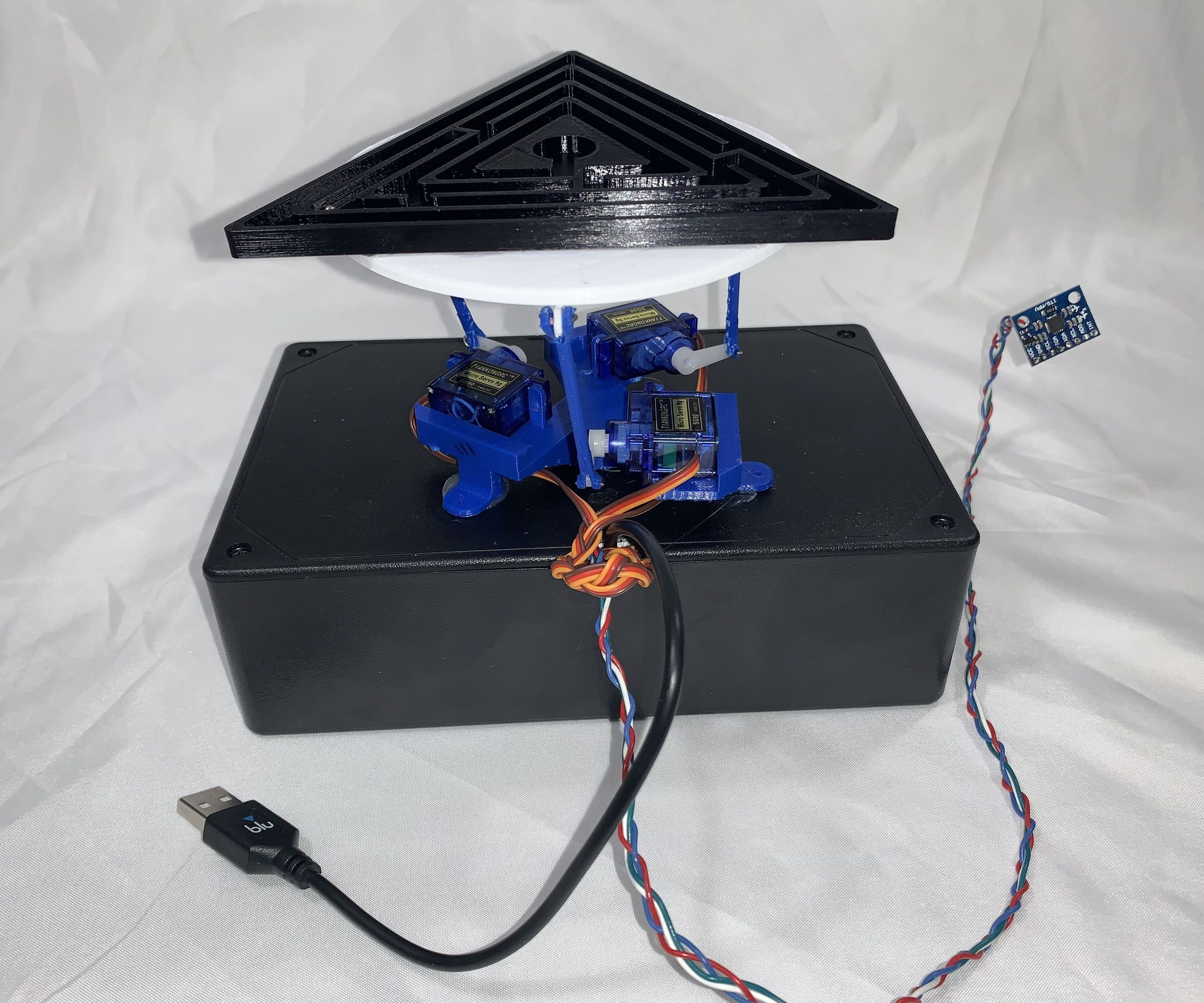Gyro Sensor Controlled Platform for Maze Puzzle