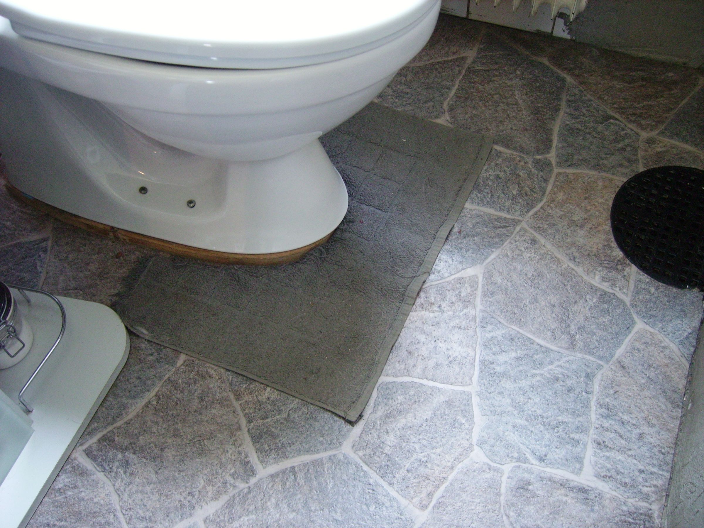 Stone / Pebble Toilet - Mat : 8 Steps (with Pictures) - Instructables