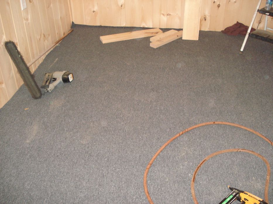 How to Finish the Inside of a 12 X 20 Cabin on a Budget : 19 Steps ...