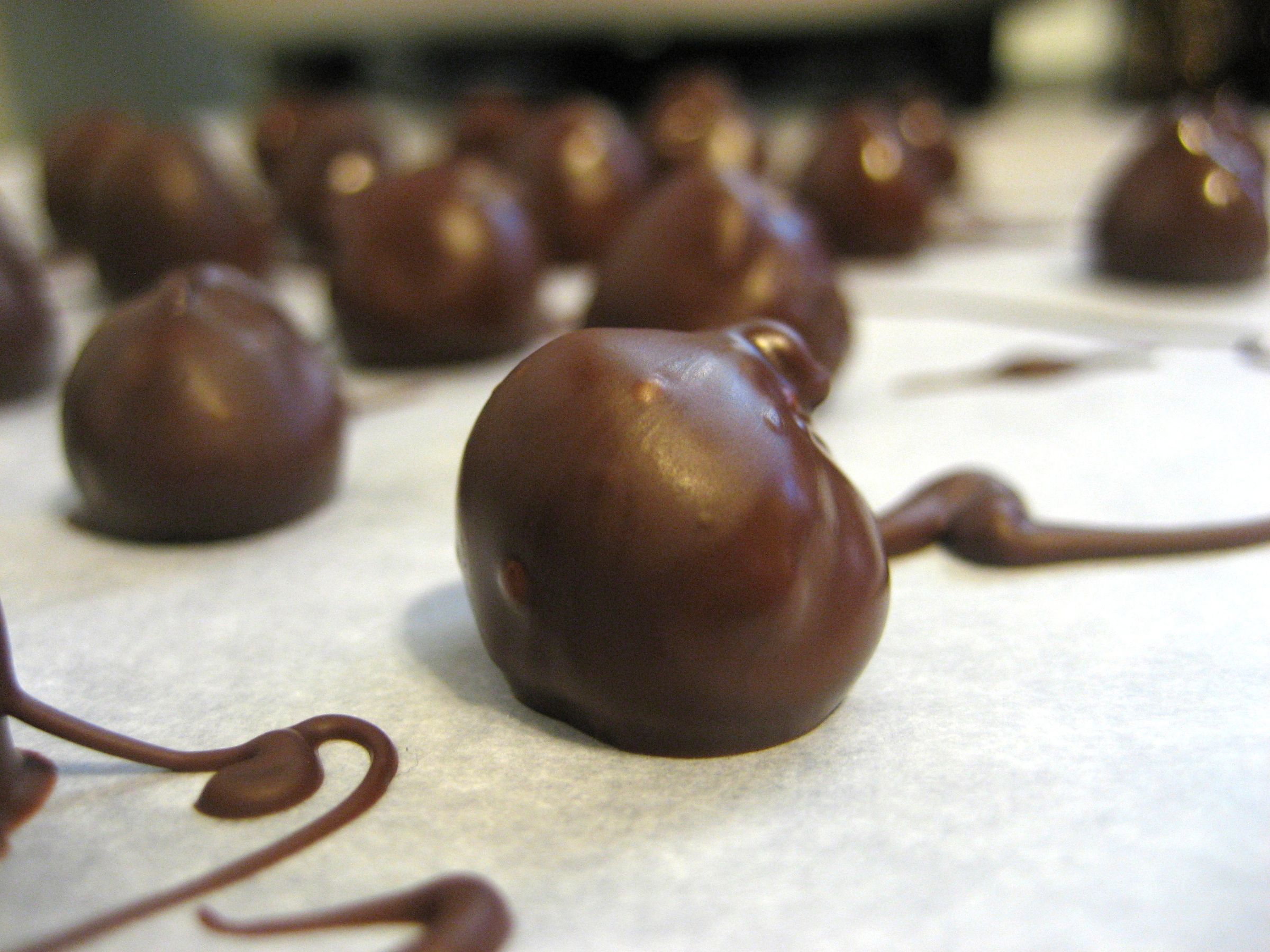 How to Make Chocolate Liquor Cordials Now ExtraHelpful! 7 Steps