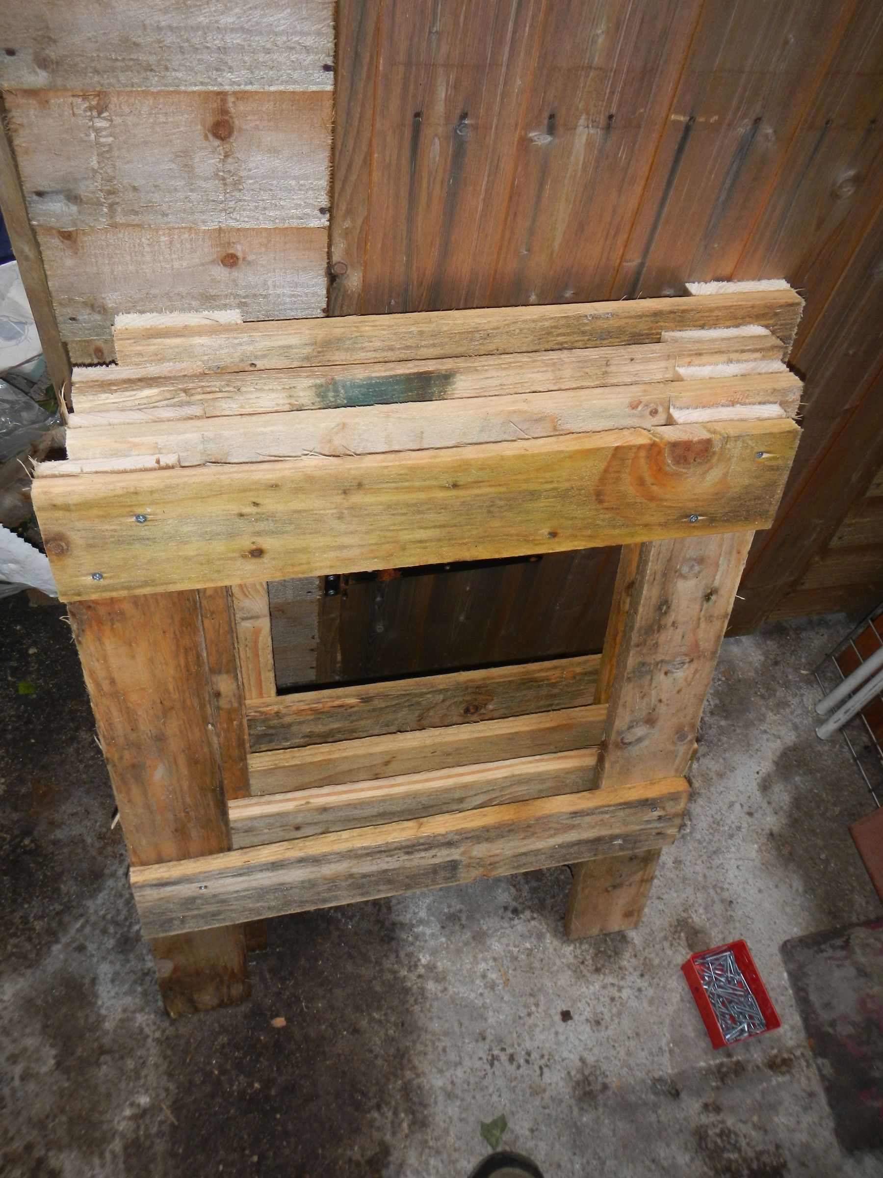 Trestle From Pallets : 5 Steps (with Pictures) - Instructables