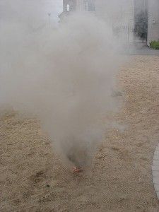 Making a Smoke Bomb (EASY WAY)