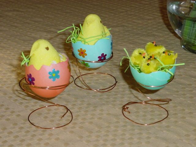 Spring Peep Table Decoration