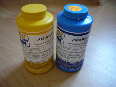 Dip the Wired Plug Part Into Silicon