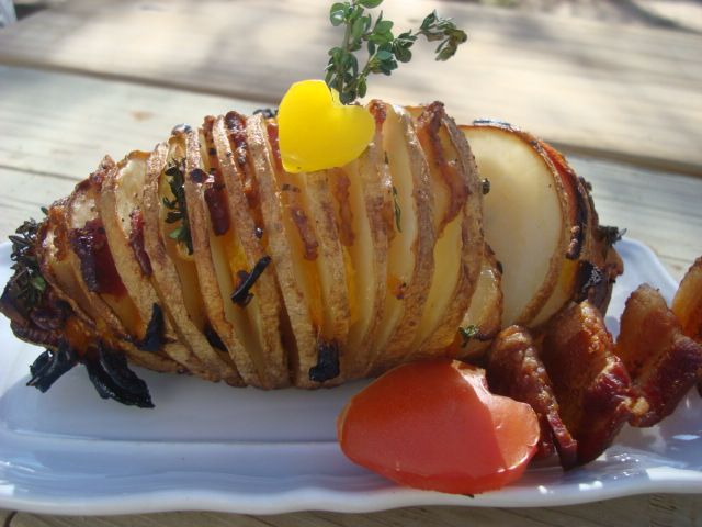 No Hassle Baked Potato With Bacon