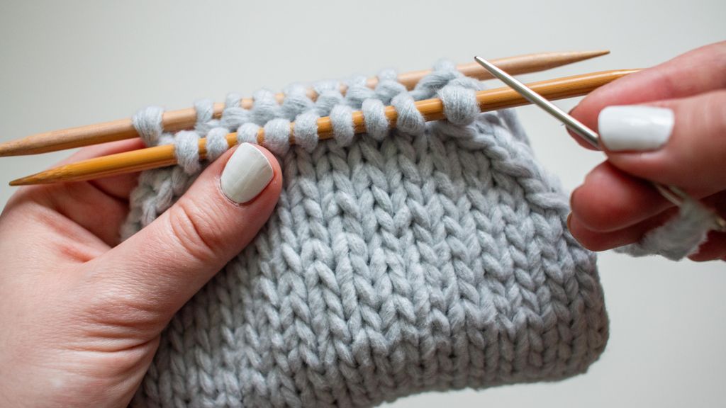 Kitchener Stitch Knitting Tutorial : 8 Steps (with Pictures ...