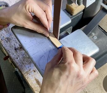 DIY Straight Razor From an Old Saw Blade : 6 Steps (with Pictures ...